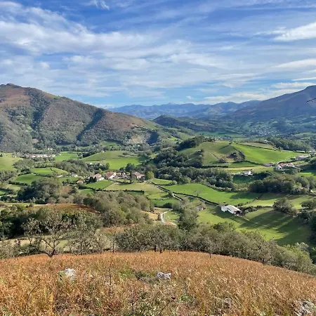 酒店 玛尼可热尼雅旅馆