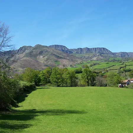 玛尼可热尼雅旅馆 圣艾蒂安德拜戈里