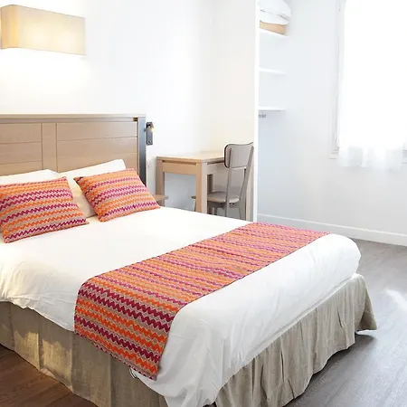 玛尼可热尼雅旅馆 圣艾蒂安德拜戈里