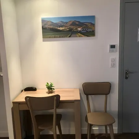 玛尼可热尼雅旅馆 酒店