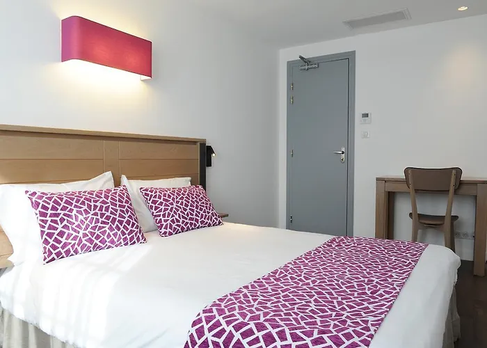 Manexenea Hotel Saint-Etienne-de-Baigorry